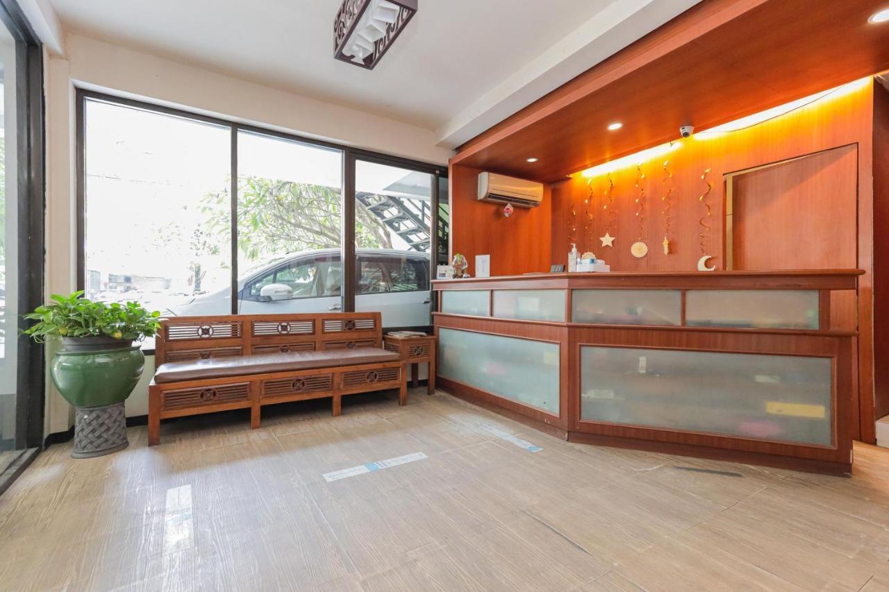 Hotel Jawa Surabaia Exterior foto