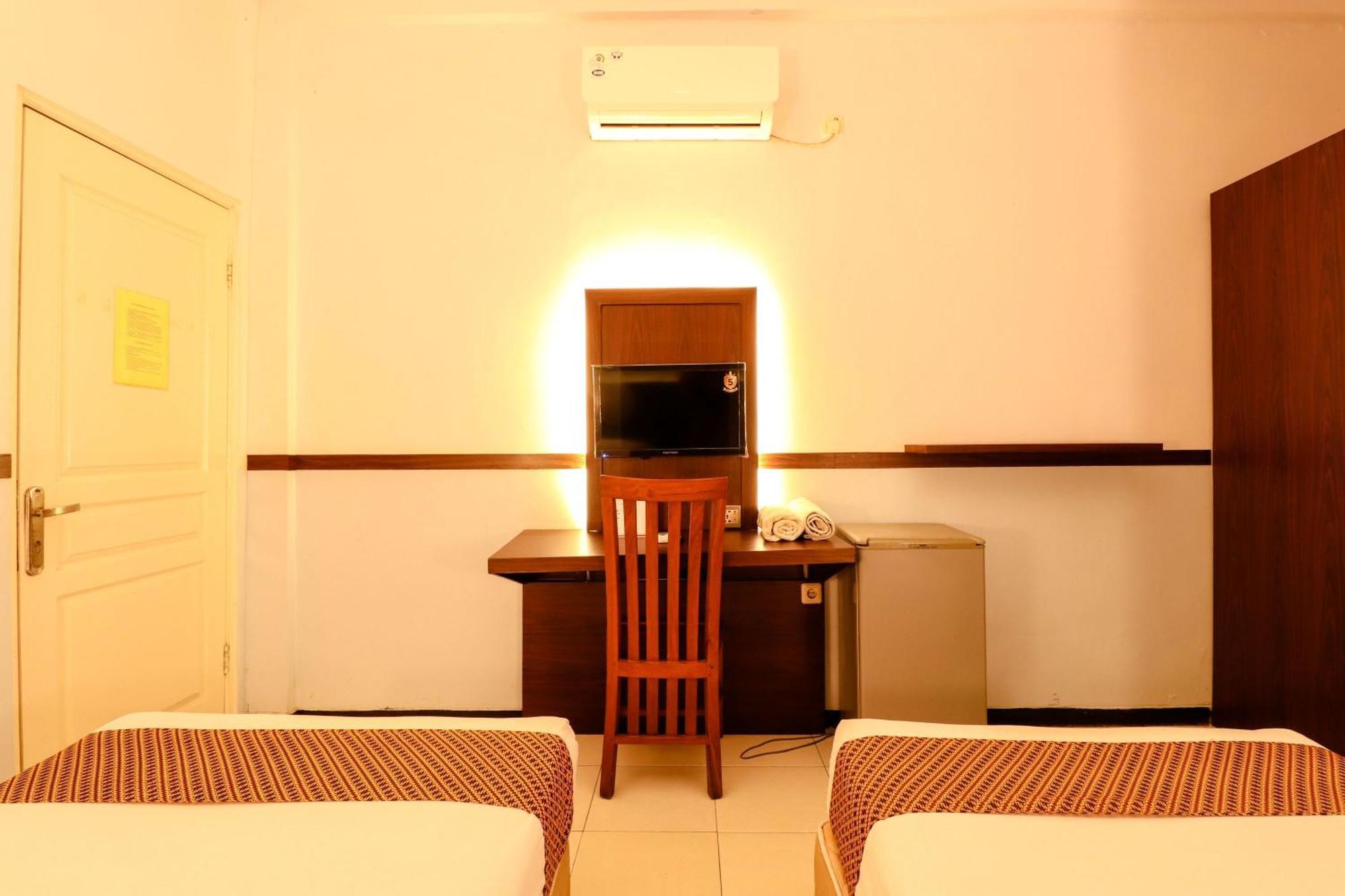 Hotel Jawa Surabaia Exterior foto