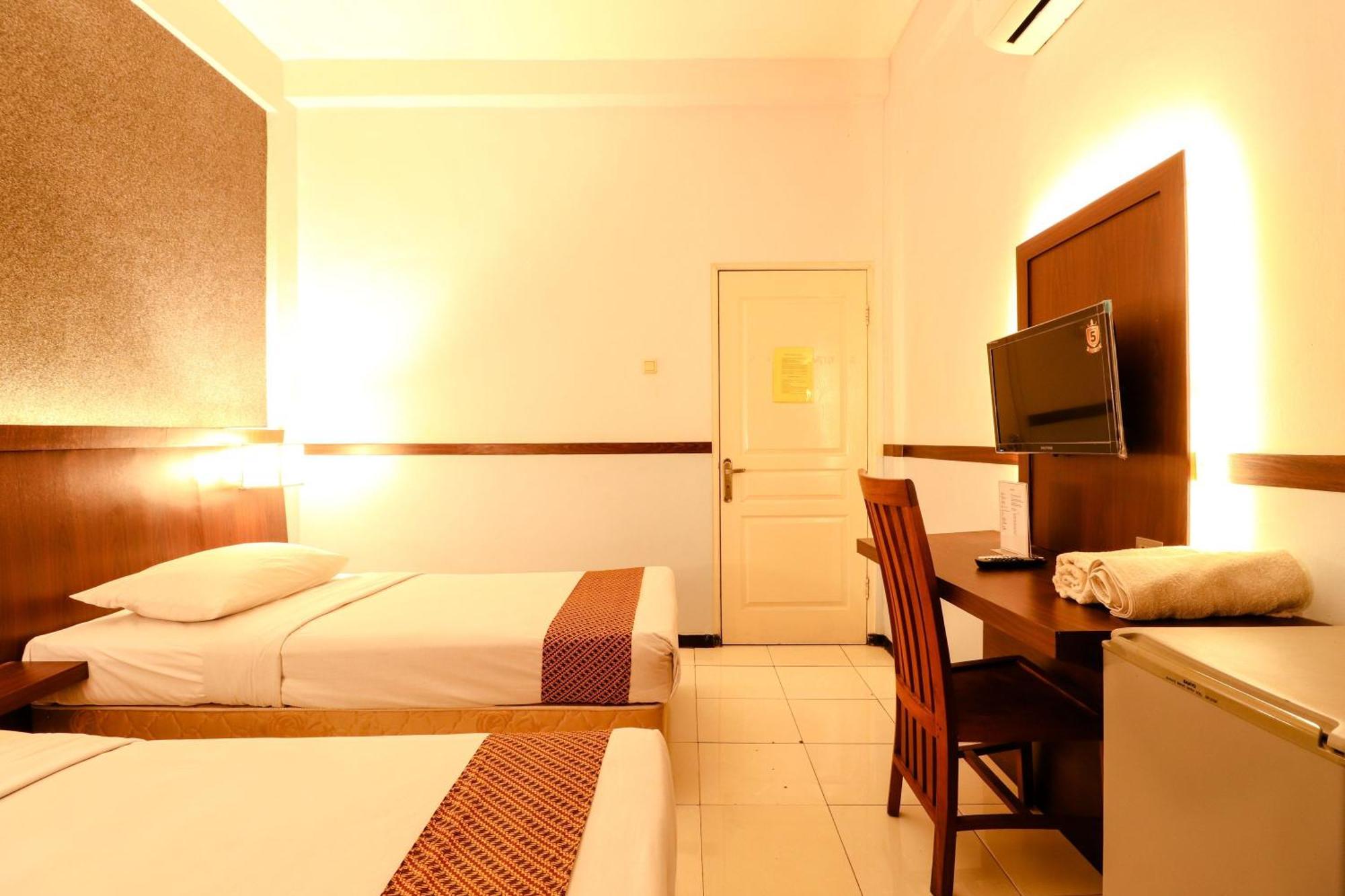 Hotel Jawa Surabaia Exterior foto