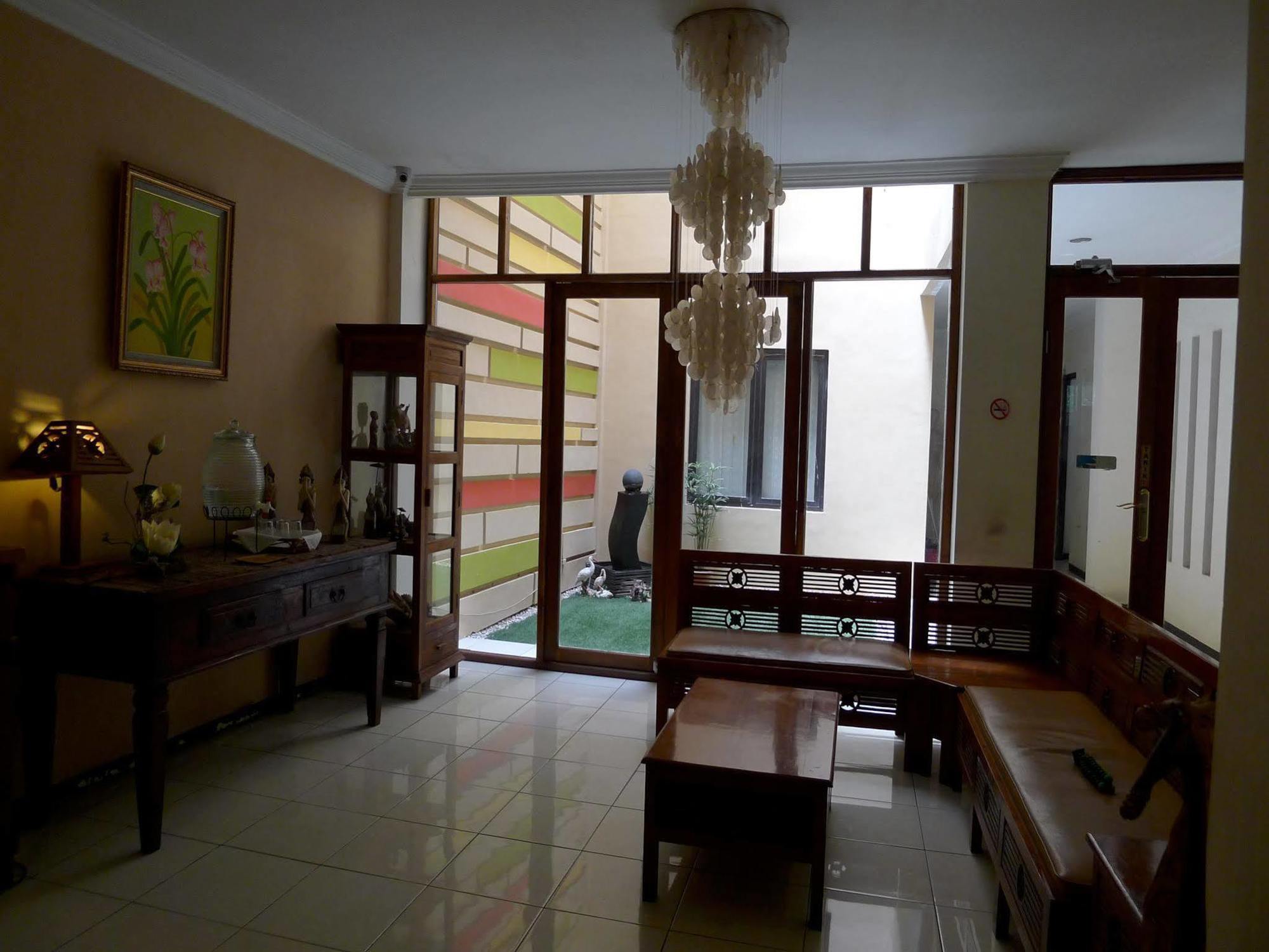 Hotel Jawa Surabaia Exterior foto